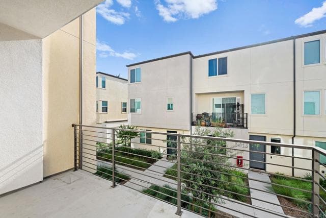 Building Photo - 5485 Seacliff Pl
