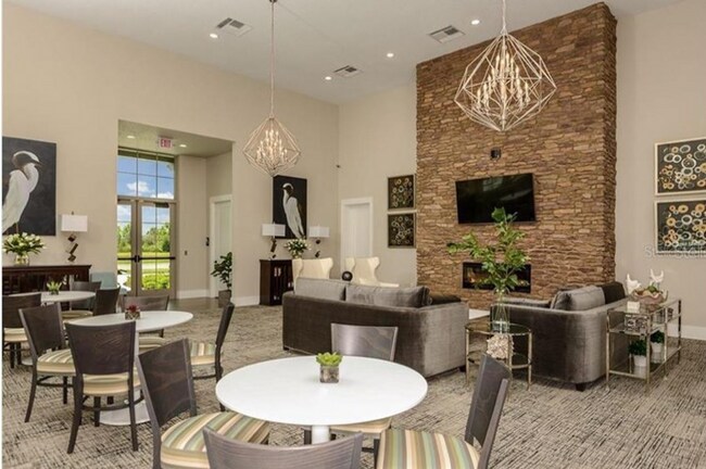 Building Photo - 4 bedroom 3.5 bath Solar Panels, The Cove at Waterside, LIKE NEW!