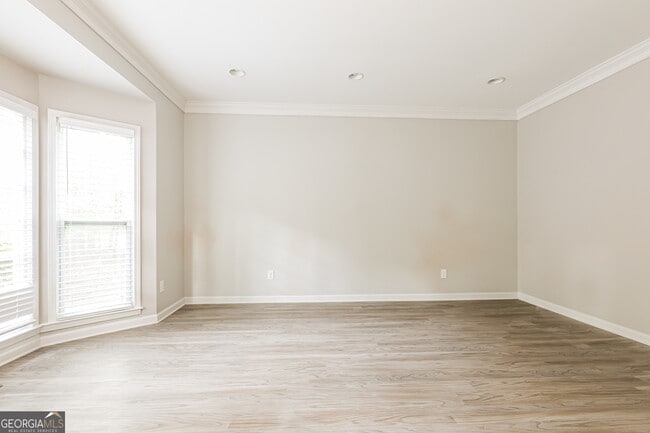 Building Photo - 300 Brandon Mill Cir