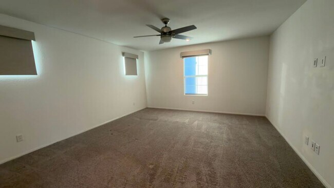 Building Photo - 10610 Sariah Skye Ave