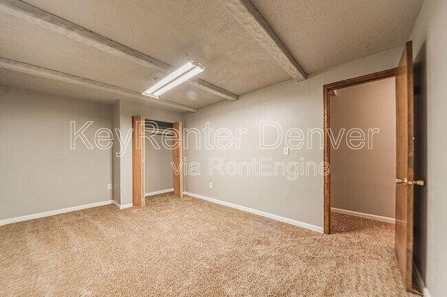 Building Photo - 16565 E Girard Ave
