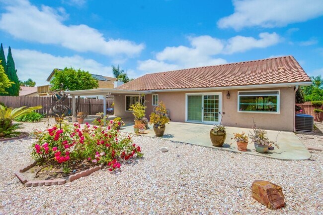 Building Photo - Single Story Oceanside Home Available July...