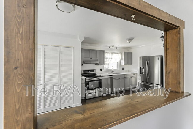 Building Photo - 10919 Speeks Ct