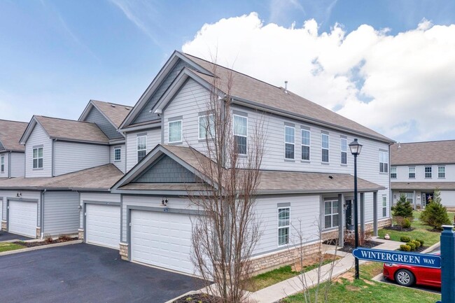 Building Photo - 514 Wintergreen Wy