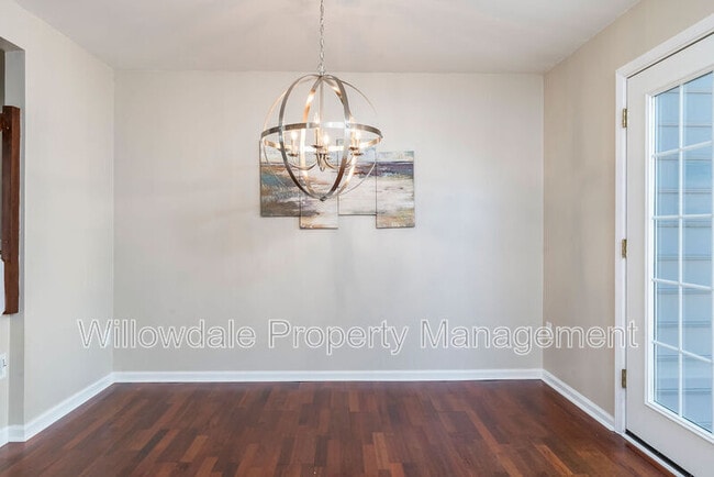 Building Photo - 4614 Pine Trace Dr