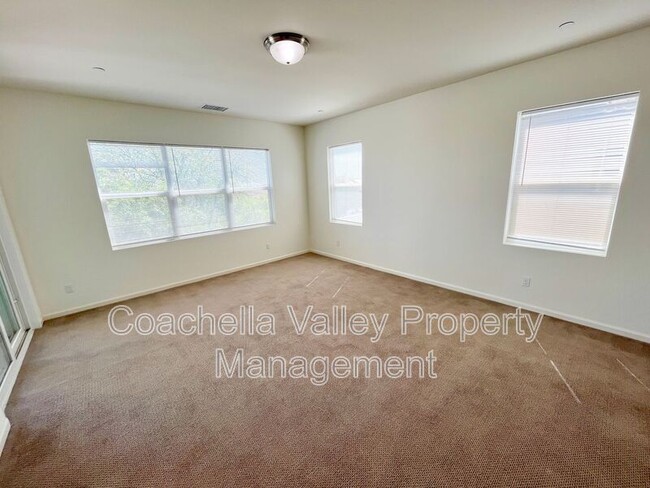 Building Photo - 84443 Passagio Lago Way