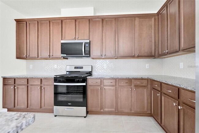 Building Photo - 88 Waverly Ln