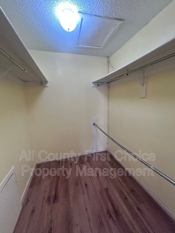 Building Photo - 11415 8th Way N