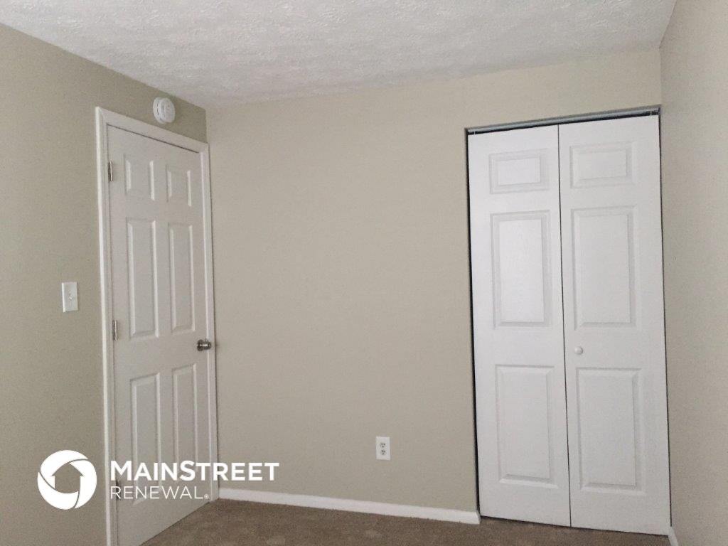 Building Photo - 1419 Mutz Dr