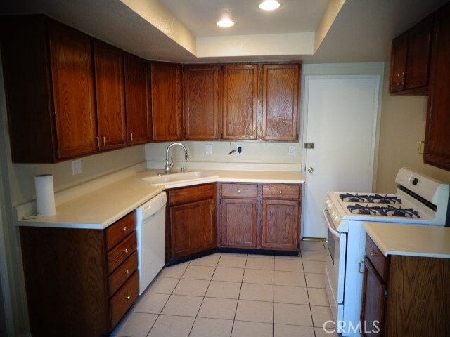 Building Photo - 5829 Laguna Way