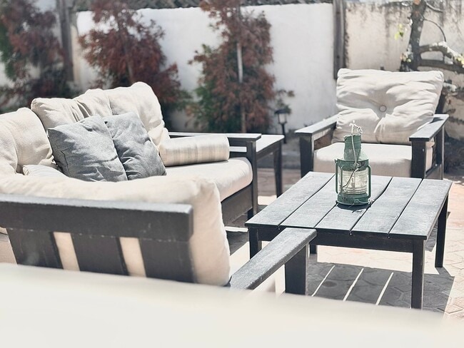 Building Photo - 1205 Ocean Dr