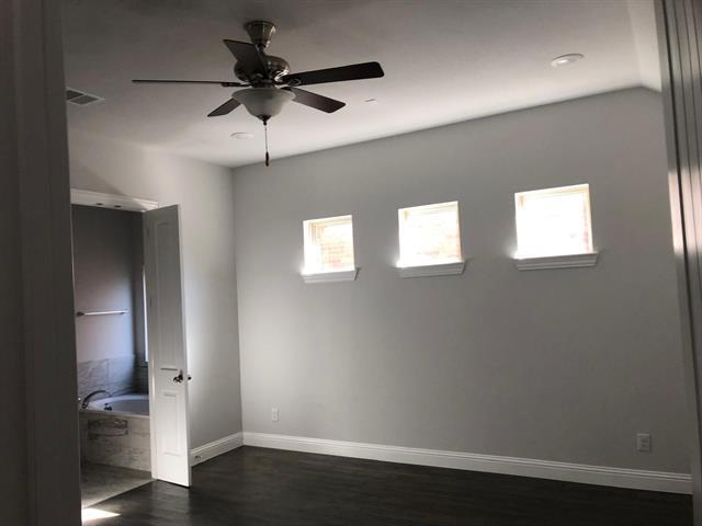 Building Photo - 4721 Cash Dr