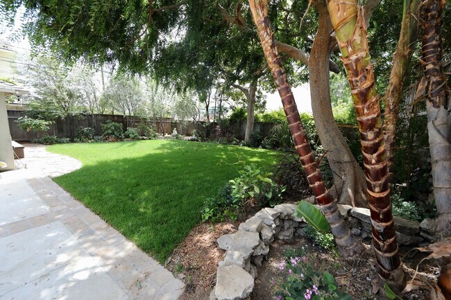 Backyard - 1029 Chautauqua Blvd