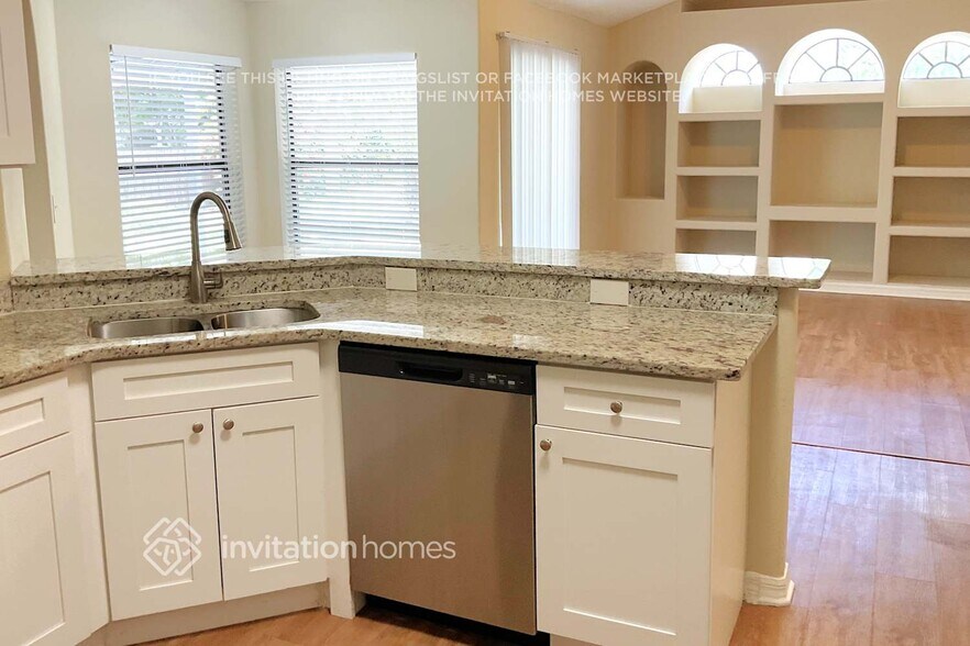 Building Photo - 2621 Alclobe Cir