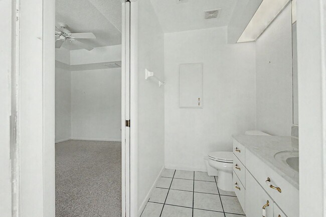 Building Photo - 20811 SW 81st Loop