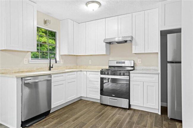Building Photo - 1756 Harbin Rd SW
