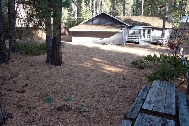 Building Photo - Incline Village Family Home Rental with Pr...