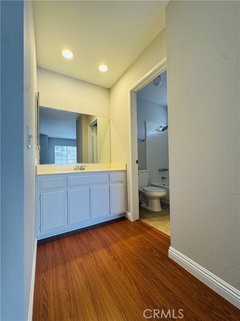 Building Photo - 873 S Sapphire Ln