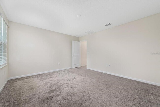 Building Photo - 2843 Alder Berry Blvd