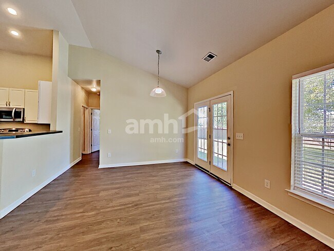 Building Photo - 3309 Haynes Dr