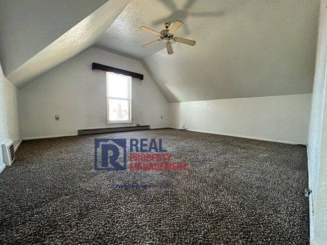 Building Photo - 708 N Arthur Ave