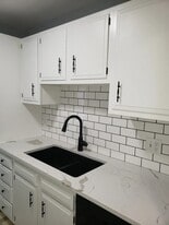 Building Photo - 1675 Cedarwood Dr