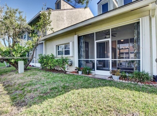 Building Photo - 51 N Lakeshore Dr