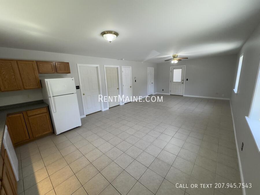 Building Photo - 1835 Hammond St