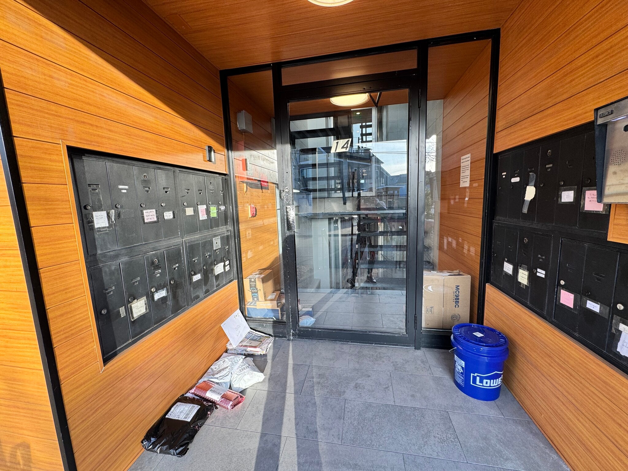 Building Photo - 14 Murdock St