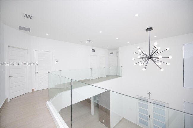 Building Photo - 8842 NW 161st Terrace