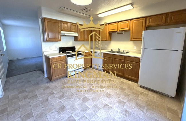Building Photo - 2469 Armour Ave