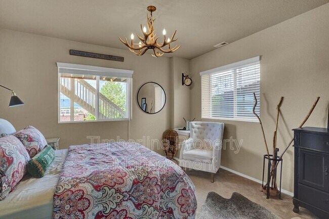 Building Photo - 10744 Echo Canyon Dr