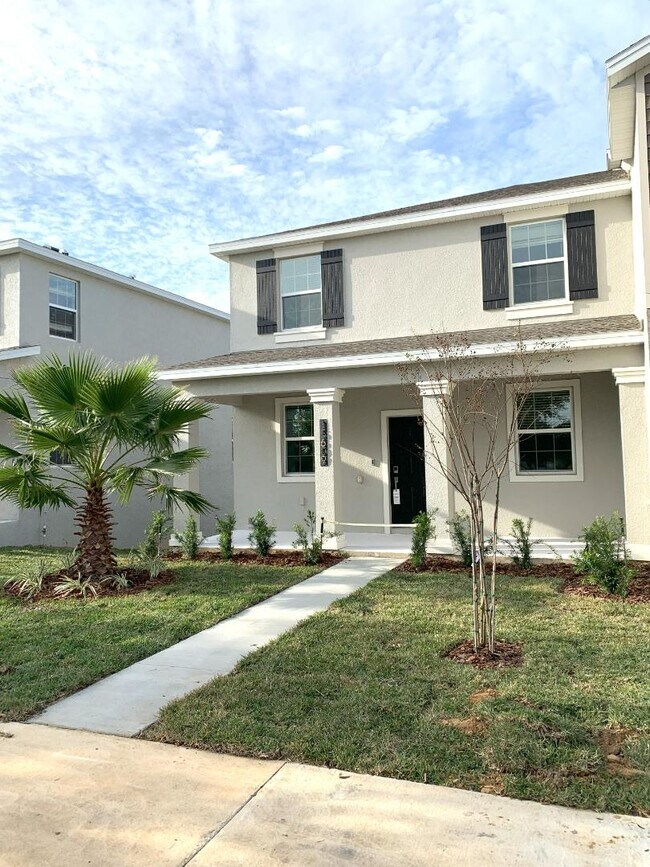 Building Photo - 15609 Water Spring Blvd