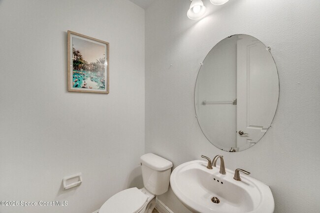 Building Photo - 7782 Paragrass Ave