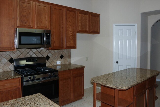 Building Photo - 18611 Peralta Hill Ln