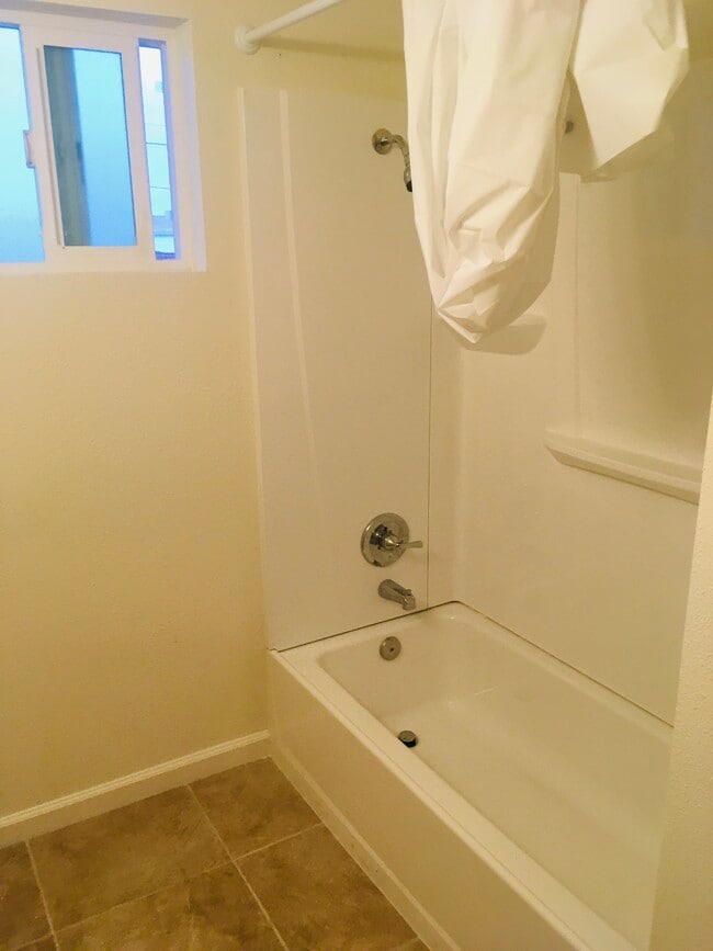 Building Photo - 74006 Gorgonio Dr