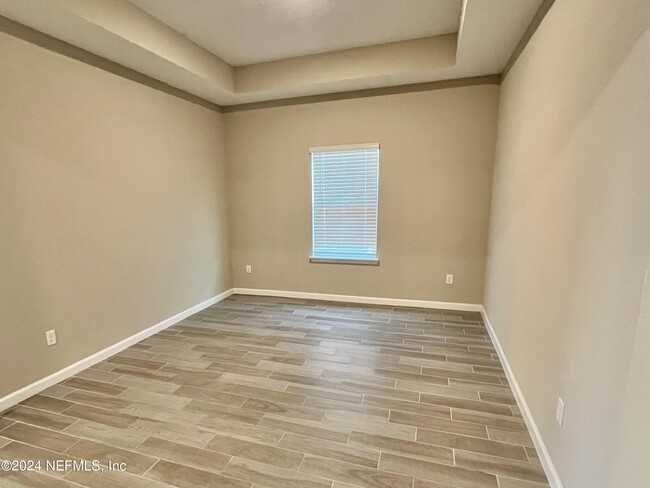 Building Photo - 7512 Chervil St