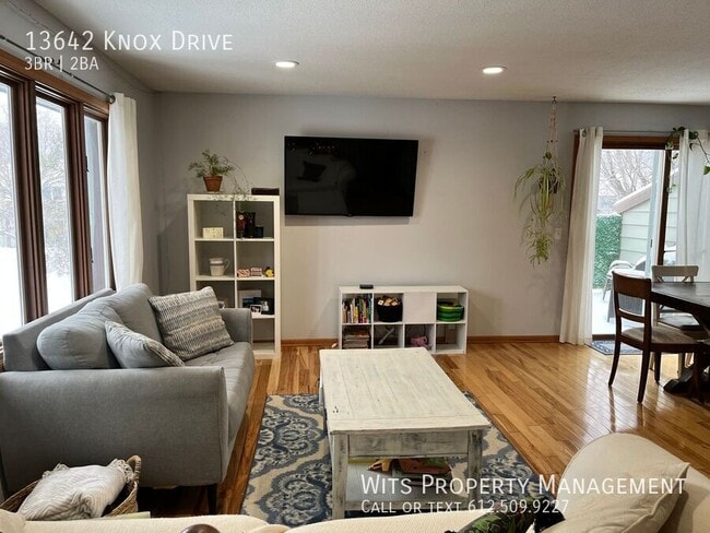 Building Photo - 13642 Knox Dr