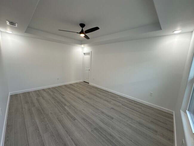 Building Photo - 8218 Casa Verde Rd