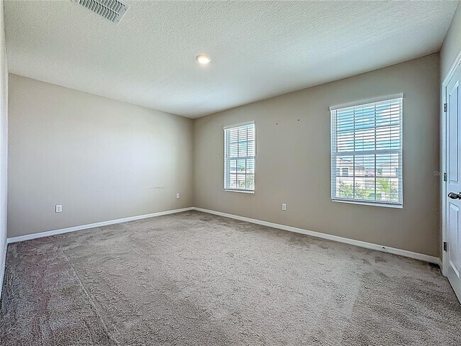 Building Photo - 13071 Brookside Moss Dr