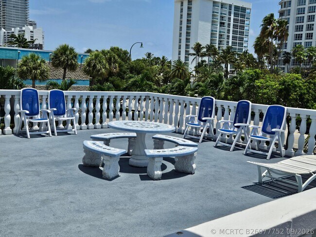 Building Photo - 1461 S Ocean Blvd