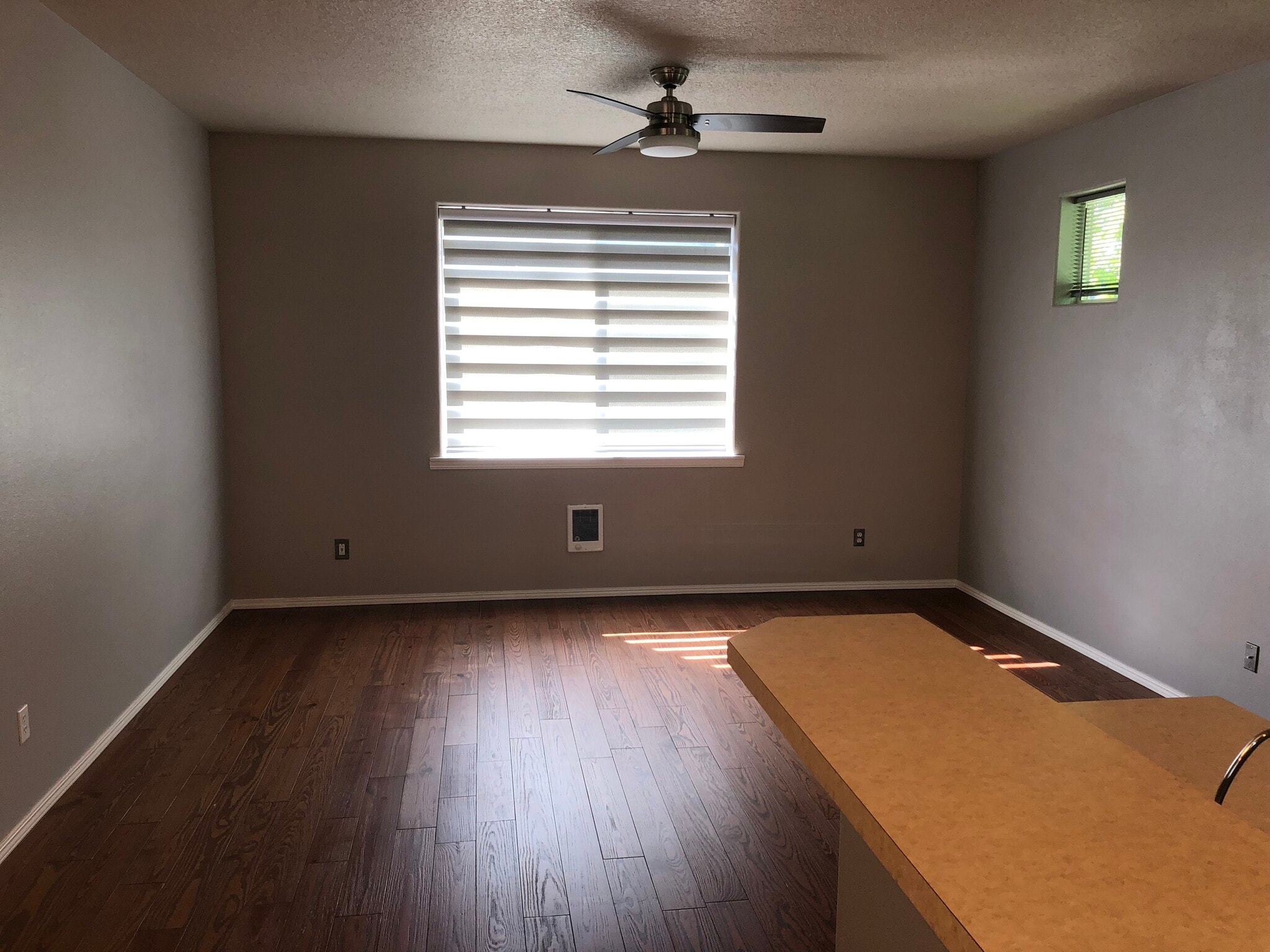 Living room - 1661 NE Market Dr