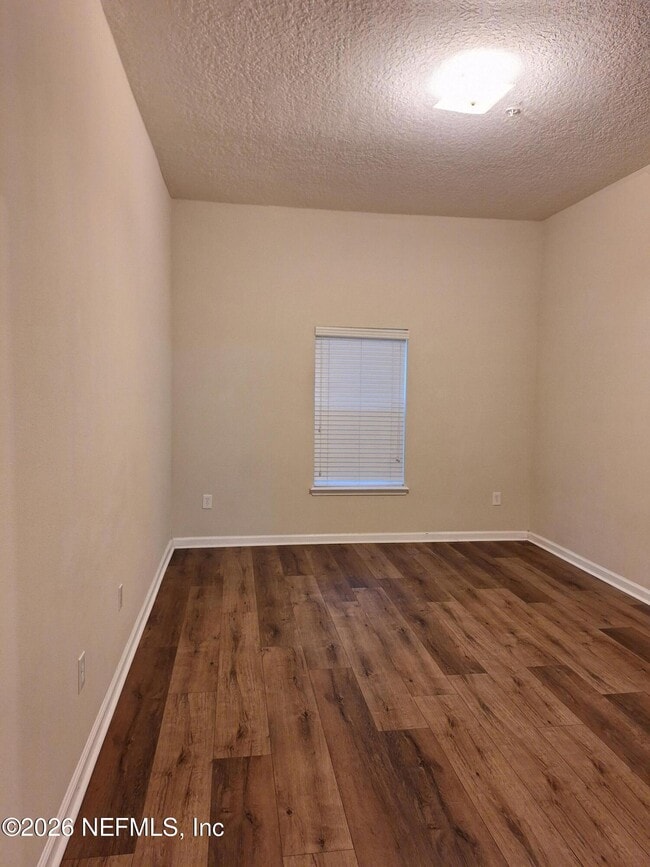 Building Photo - 7032 Deer Lodge Cir