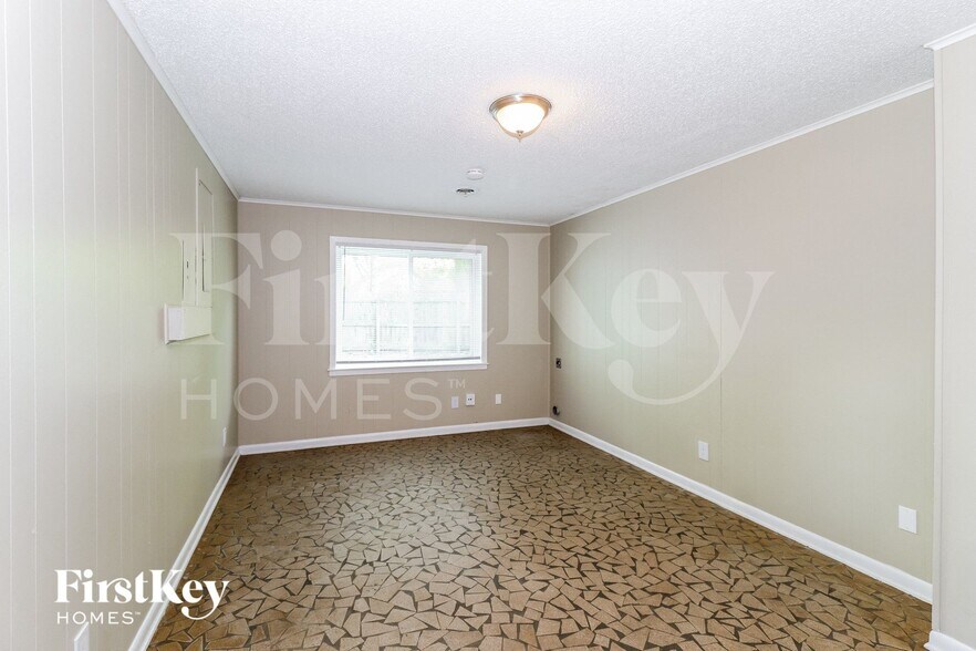 Building Photo - 3500 Marietta Blvd