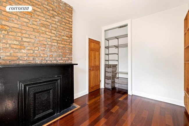 Building Photo - 442 St Marks Ave