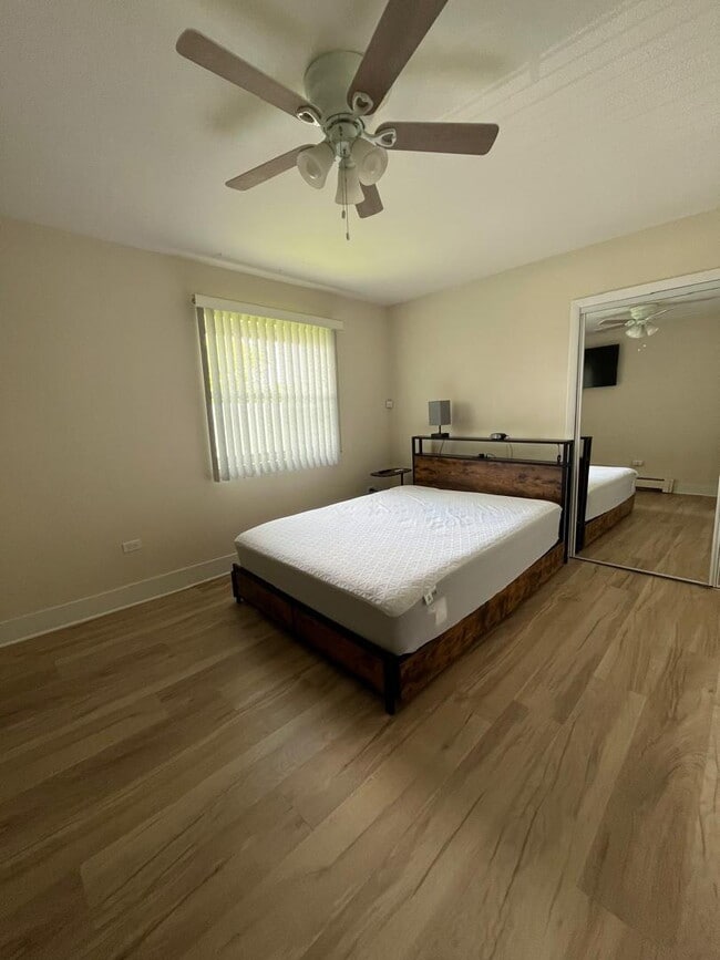 Building Photo - Fully furnished and ready to move in - Heat, Water and Internet are included - Newly renovated in...
