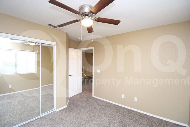 Building Photo - 5326 W Taro Ln