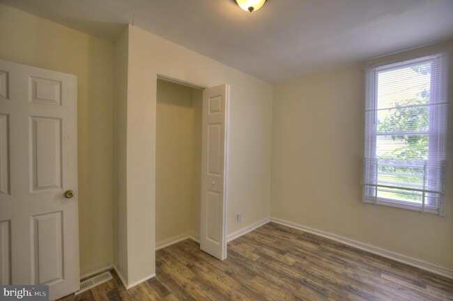 Building Photo - 2540 Greenmount Ave