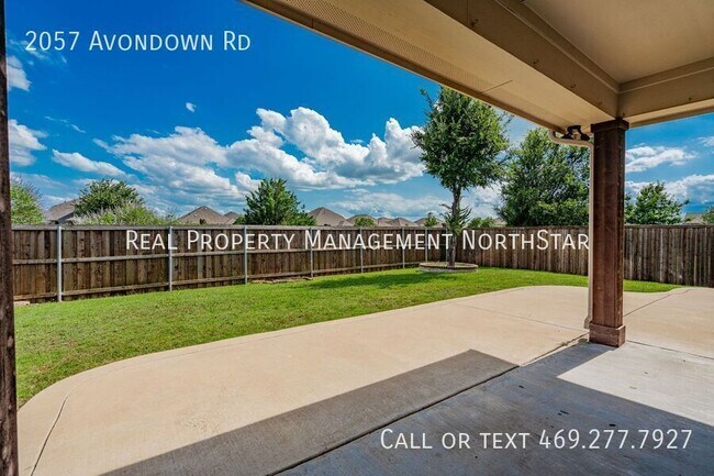 Building Photo - 2057 Avondown Rd