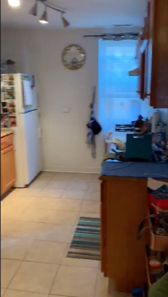 3233 W Pierce Ave 3233 W Pierce Ave Chicago IL 60651 Apartment Finder